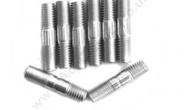 Triumph - 1 Set of 8 x Barrel Studs E672 - 70-0672