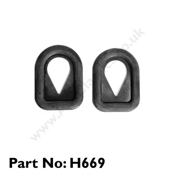 TRIUMPH HANDLEBAR NACELLE GROMMETS H669 1949 - 1966