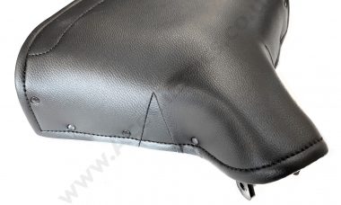 Triumph - Rigid Sprung Saddle