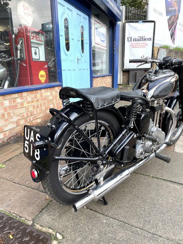 1948 Ariel 350 Twin Port