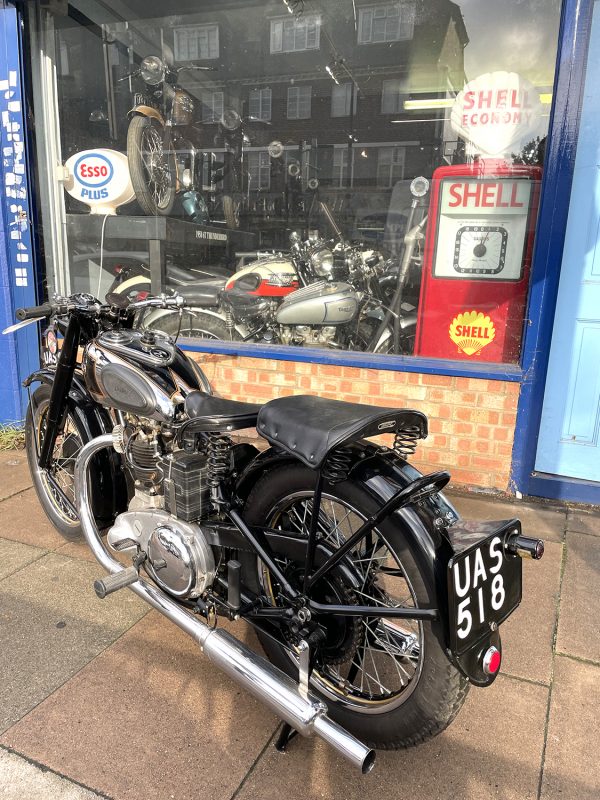 1948 Ariel 350 Twin Port