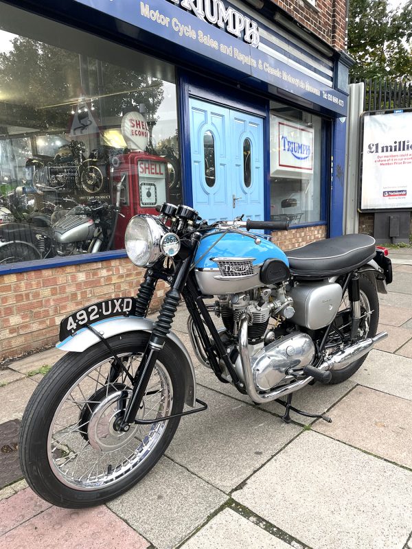 1961 T120R Bonneville