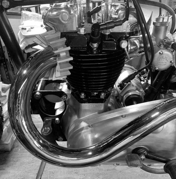 Triumph - Ram Horn Style Pipes