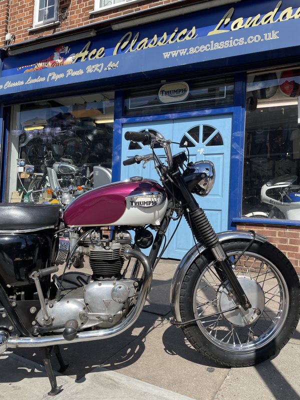 1967 Triumph T120 Bonneville - Image 11