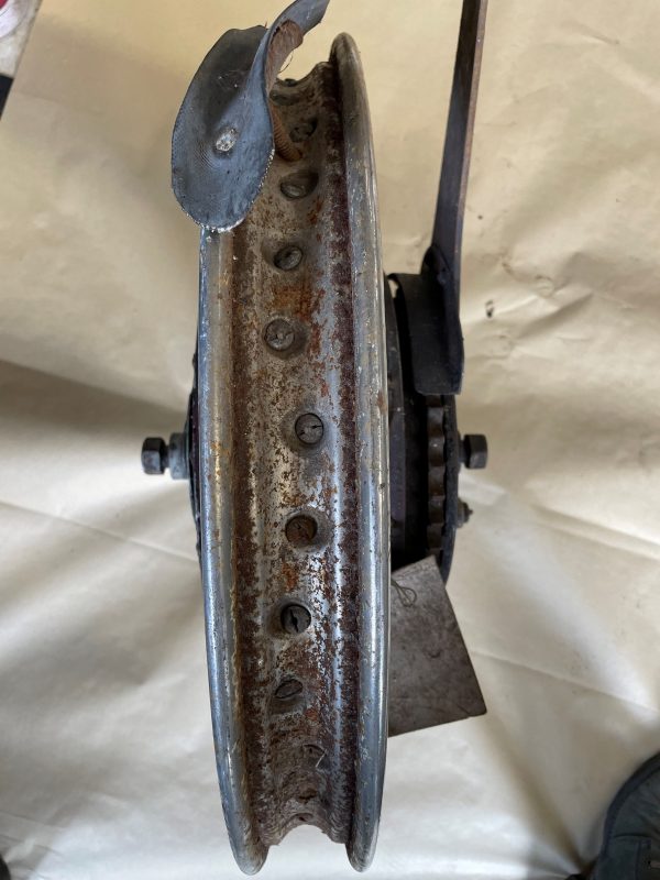 Complete Original Used MK 1 Sprung Hub - Image 2