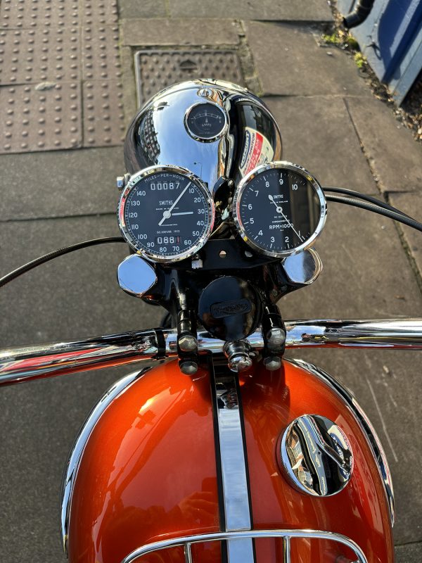 1962 Triumph T120 Bonneville - Image 4