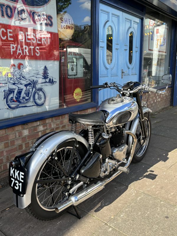 1948 TRIUMPH T100 - Image 5