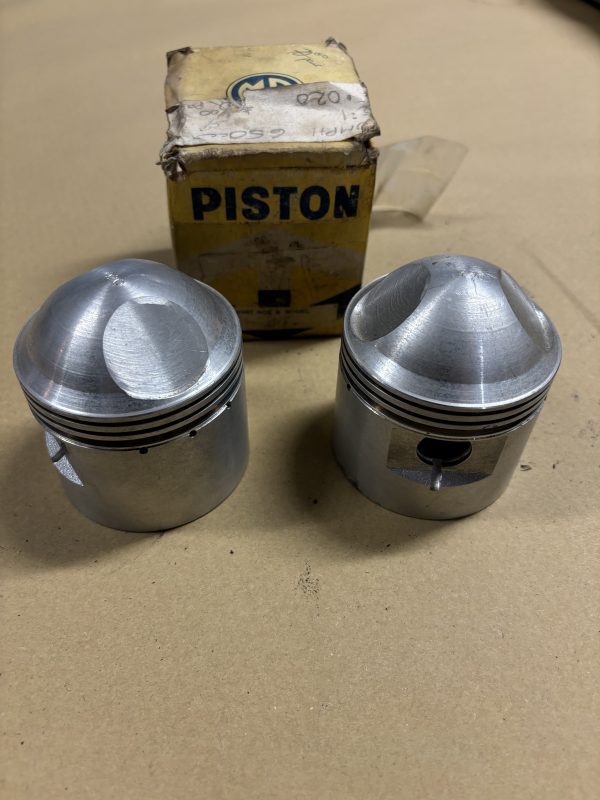 NOS Triumph 650 MC Pistons +20 10.51