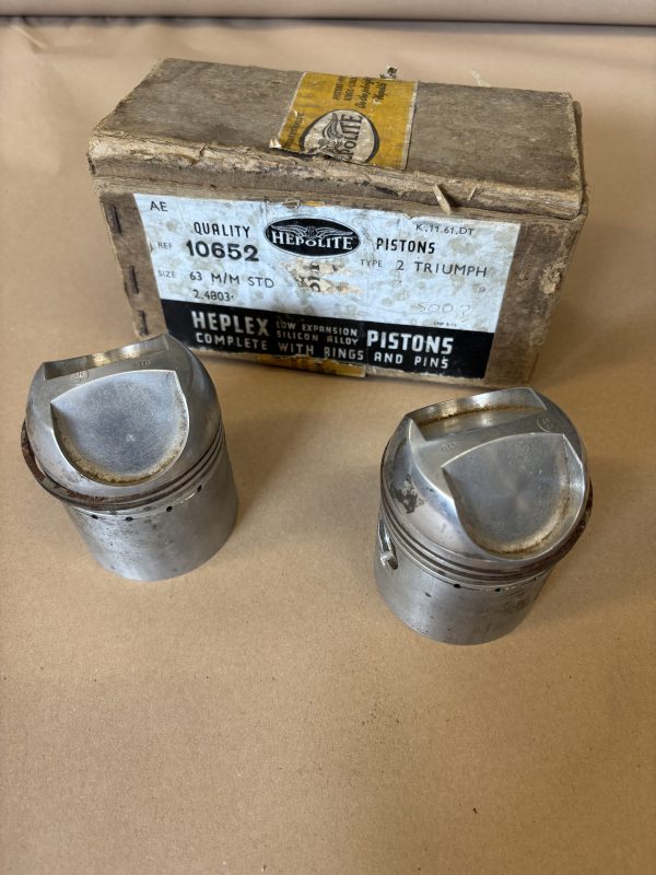 NOS HEPOLITE Pre Unit T100 Pistons STD High Compression  - Image 2