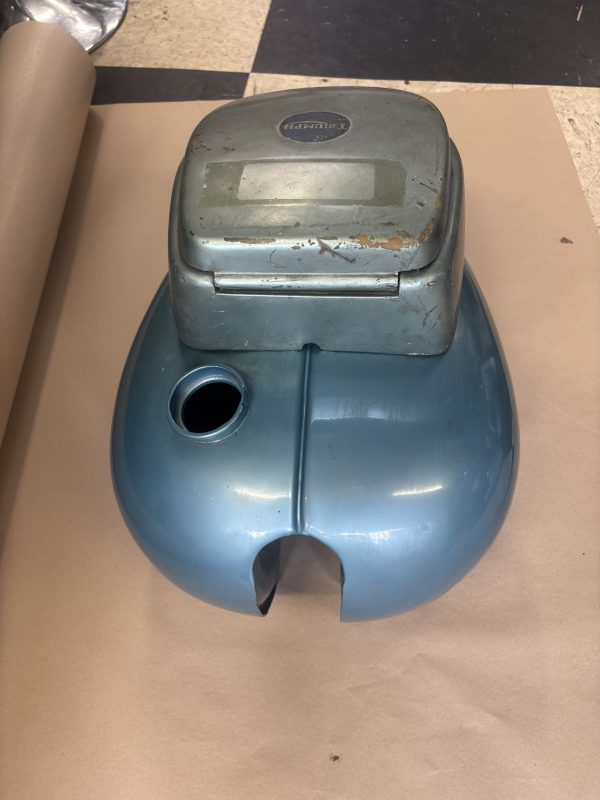 Triumph Vintage Tank Luggage Bag/Box - Image 5