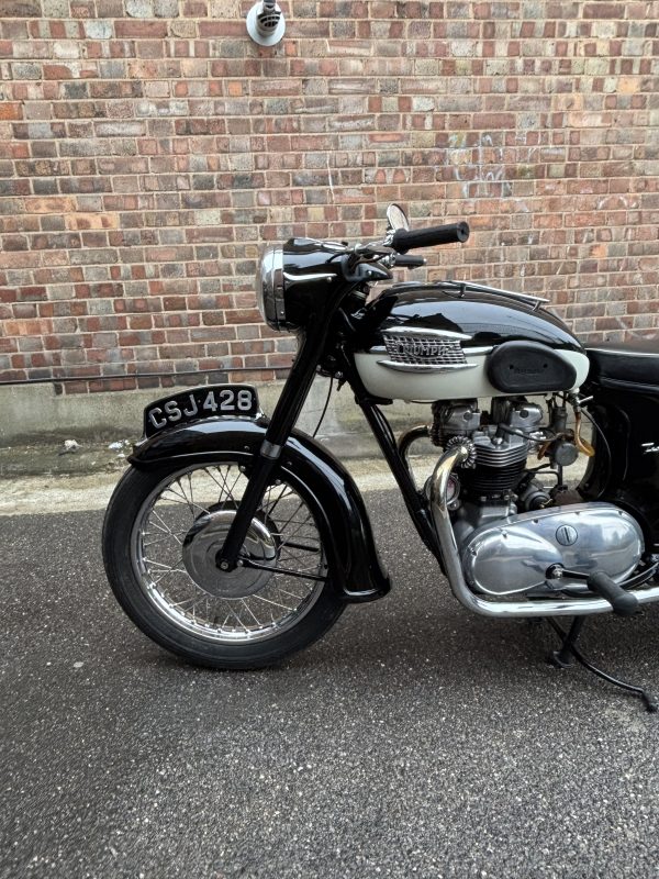 1961 Triumph T110 Bathtub     £6,500 - Image 9