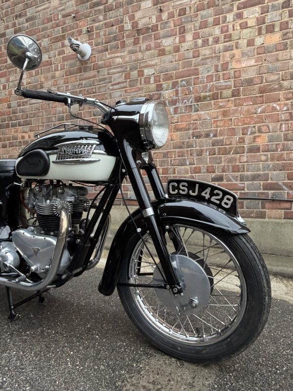 1961 Triumph T110 Bathtub     £6,500 - Image 3