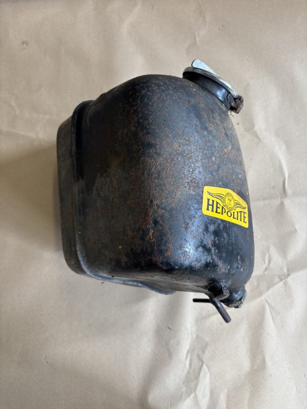 Used Triumph Rigid 1 Gallon Oil Tank - Image 3
