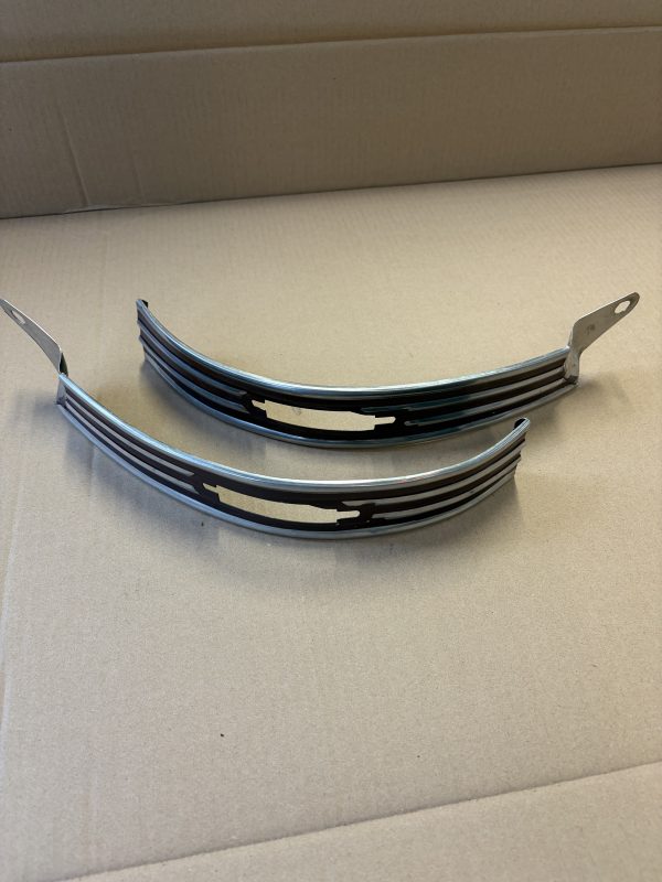 NOS Triumph Speed Twin Strip Bands 1952 - 1956 F3281 - F3282 - Image 2