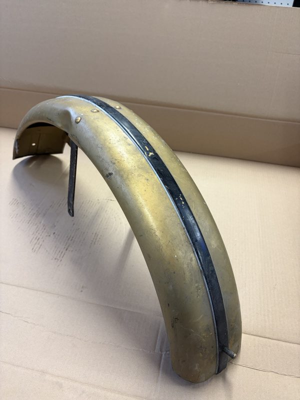 NOS GENUINE TRIUMPH 1949 – 1957 FRONT MUDGUARD 5T-6T-T100-T110 H566 - Image 4